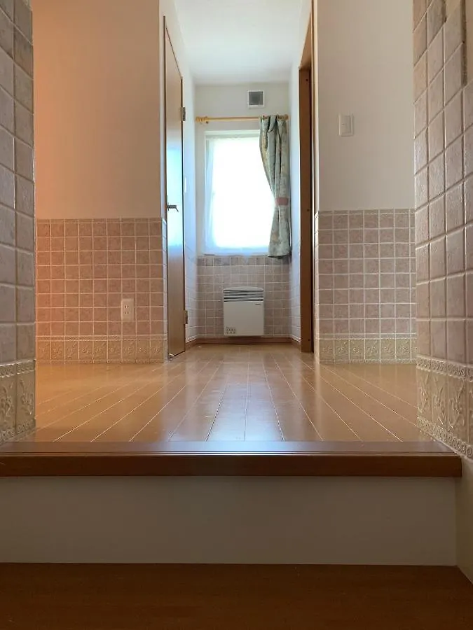 Takikawa Cozy Penguin House Sunagawa بيت ضيافة